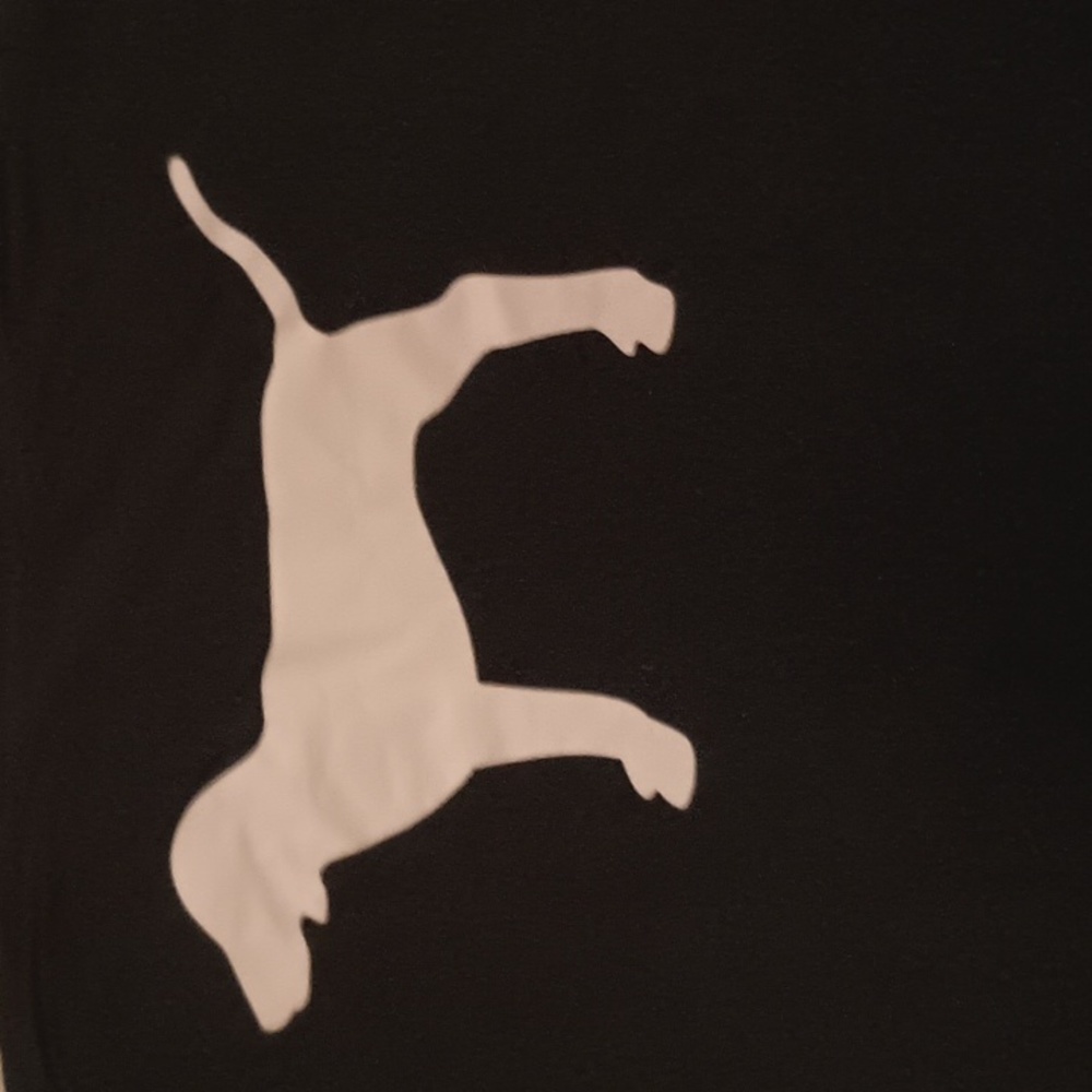 Victoria secret pink t-shirt all black Lg